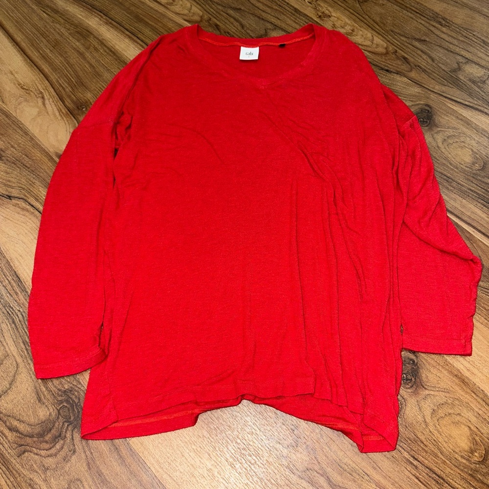 CAbi Serenity Tee | Red V-Neck Long Sleeve Top | Size L